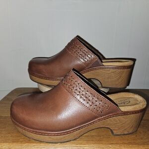 Clarks Women's Paizlee Poppu Slip-on Platform Clogs Size 6.5